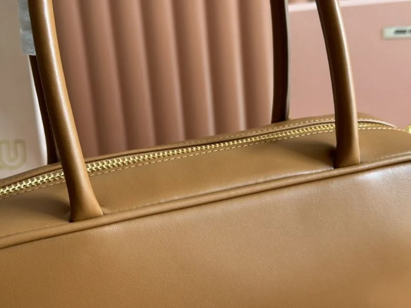 UrbanStyle Miu Miu Top Handle Bags 49070
