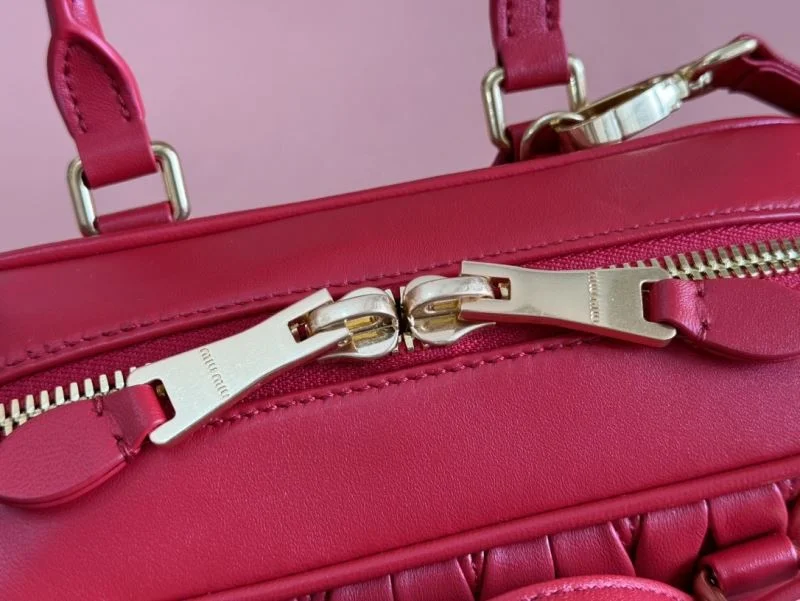 Miu Miu Top Handle Bags Durable 49064