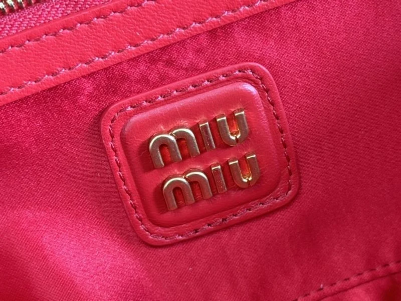 Miu Miu Top Handle Bags Durable 49064