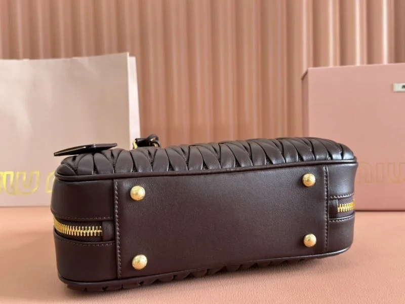 Cozy Miu Miu Top Handle Bags 49102