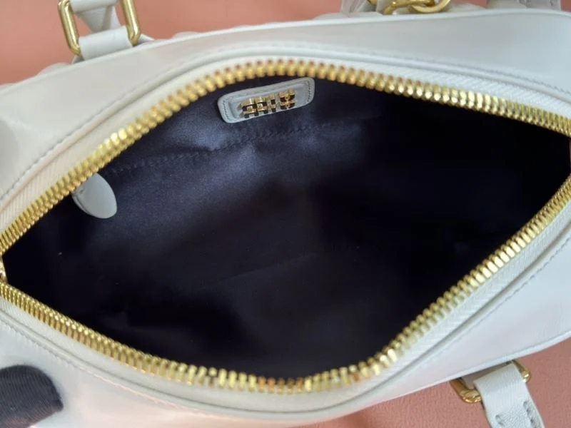 Compact Miu Miu Top Handle Bags 49068