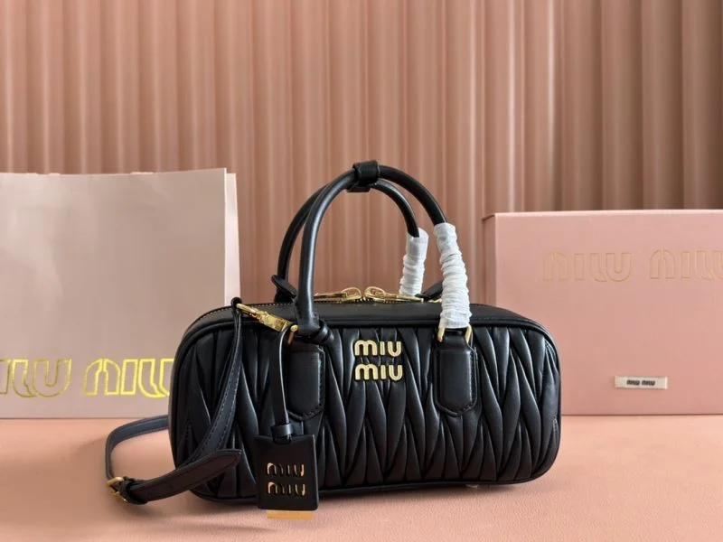 Lightweight Miu Miu Top Handle Bags 49059