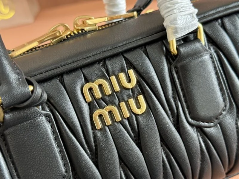 Lightweight Miu Miu Top Handle Bags 49059