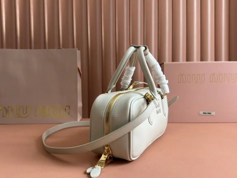 Miu Miu Top Handle Bags ZeroBulk 49060