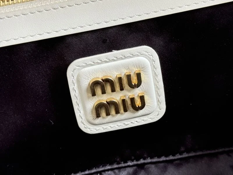 Miu Miu Top Handle Bags ZeroBulk 49060