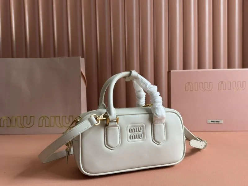Miu Miu Top Handle Bags DailyWear 49058
