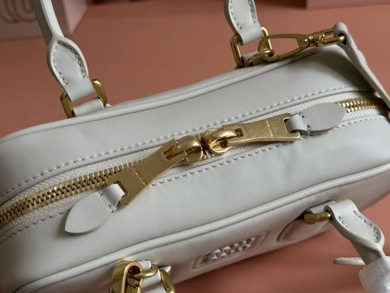 Miu Miu Top Handle Bags DailyWear 49058