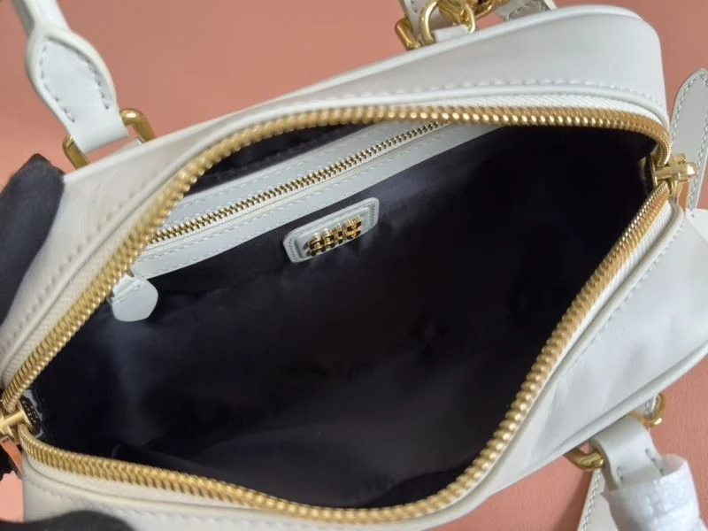 Miu Miu Top Handle Bags DailyWear 49058