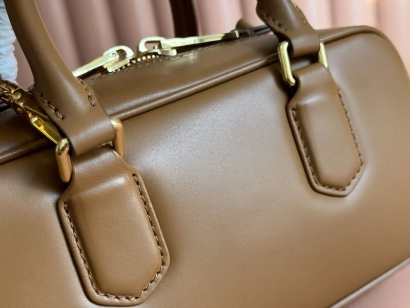 Miu Miu Top Handle Bags Premium 49055