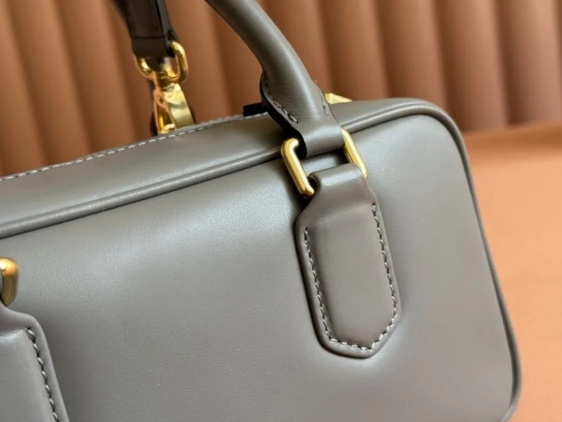 Miu Miu Top Handle Bags Fashionable 49097