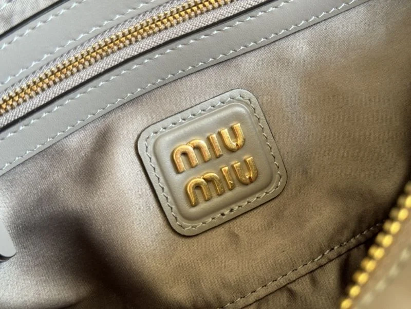 Miu Miu Top Handle Bags Fashionable 49097