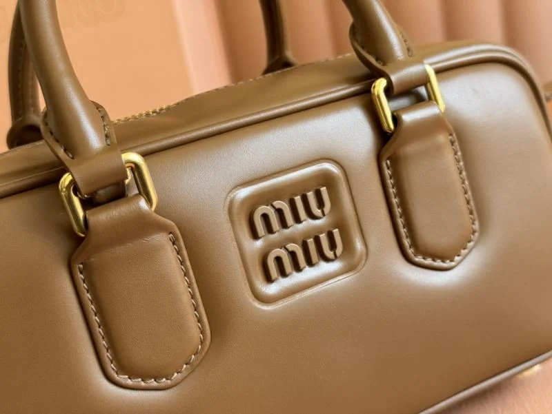 Miu Miu Top Handle Bags Trendsetting 49062