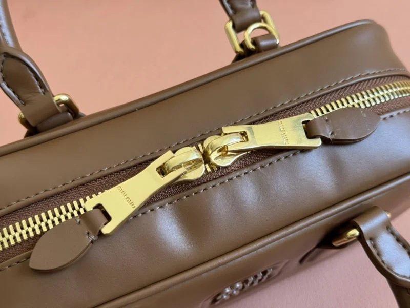 Miu Miu Top Handle Bags Trendsetting 49062