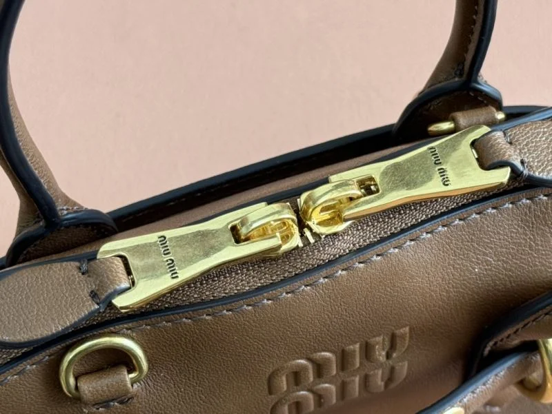 Miu Miu Top Handle Bags EasyMatch 49042