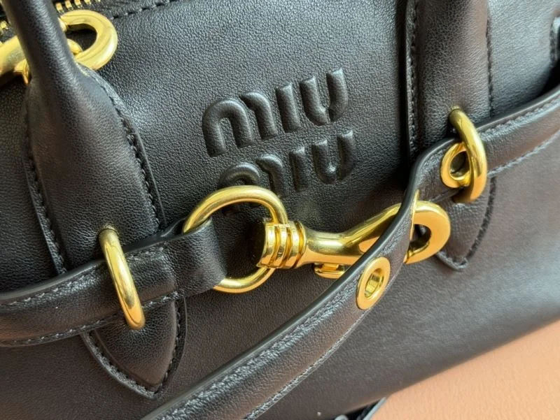 Miu Miu Top Handle Bags Durable 49038