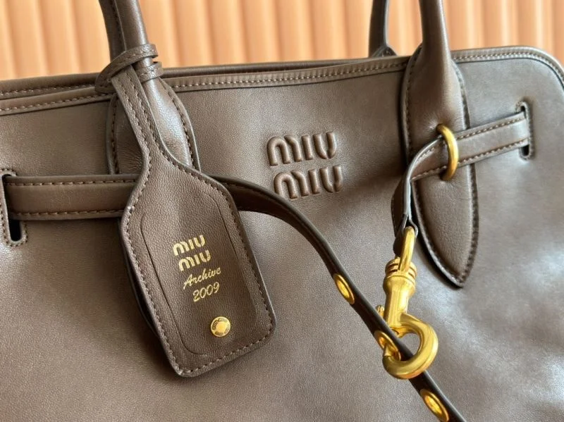 Miu Miu Top Handle Bags Vibrant 49057