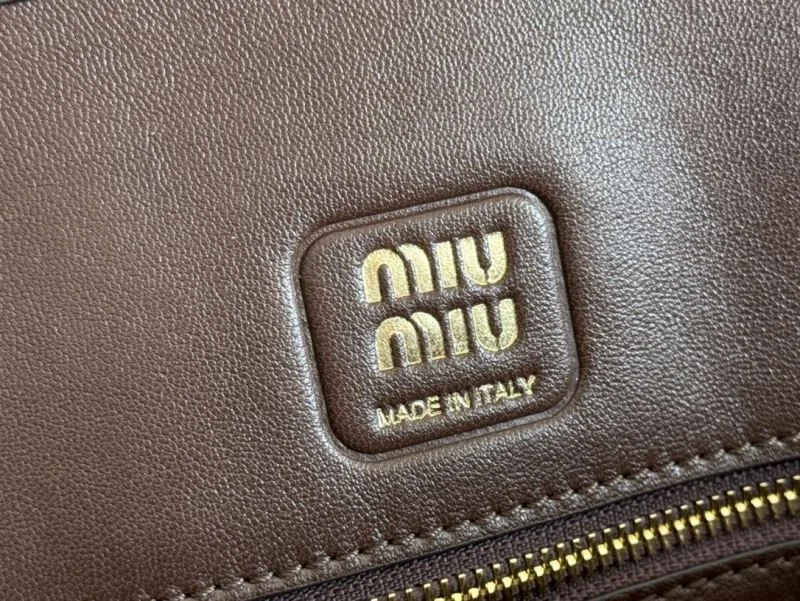 Miu Miu Top Handle Bags Vibrant 49057