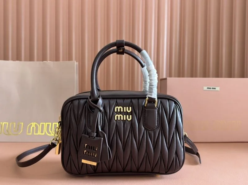 Miu Miu Top Handle Bags FastDry 49015
