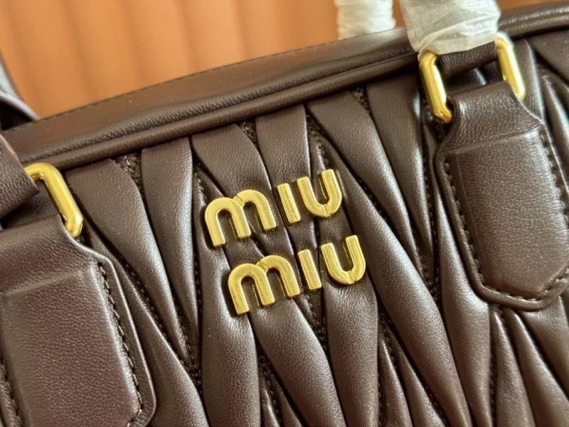 Miu Miu Top Handle Bags FastDry 49015