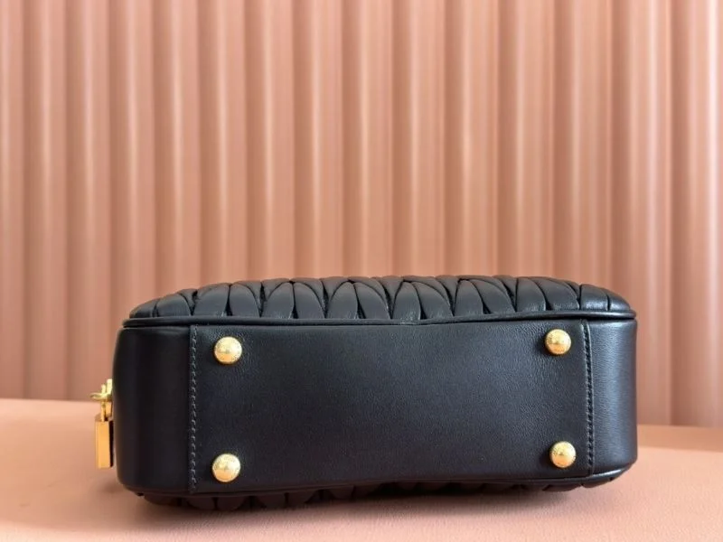 Miu Miu Top Handle Bags Modern 49010