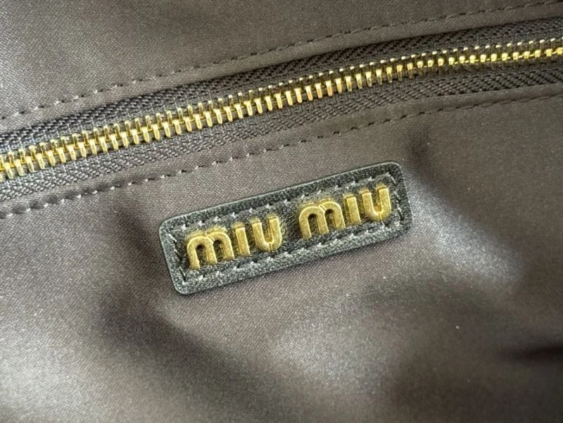Miu Miu Top Handle Bags Modern 49010