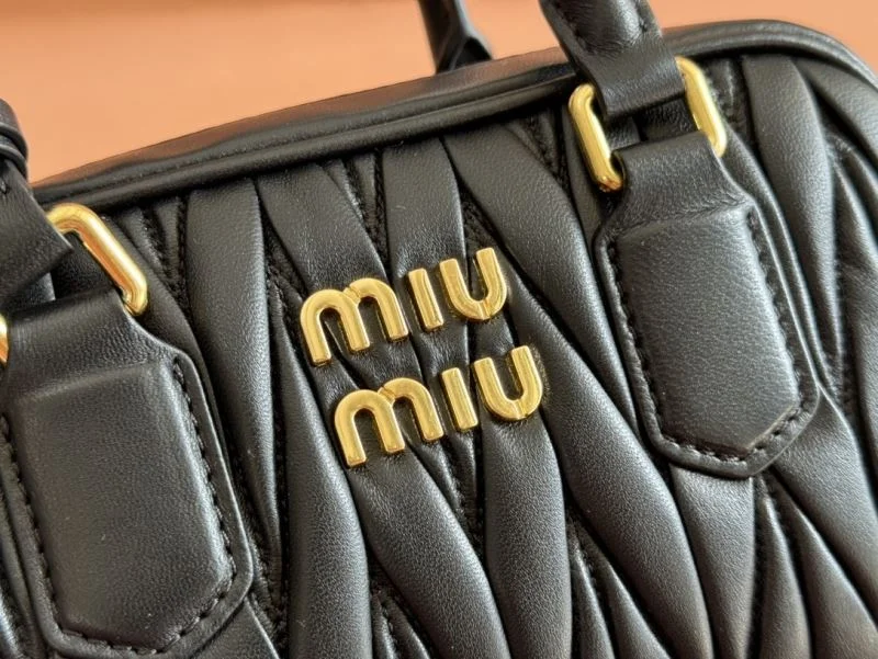 Practical Miu Miu Top Handle Bags 49014