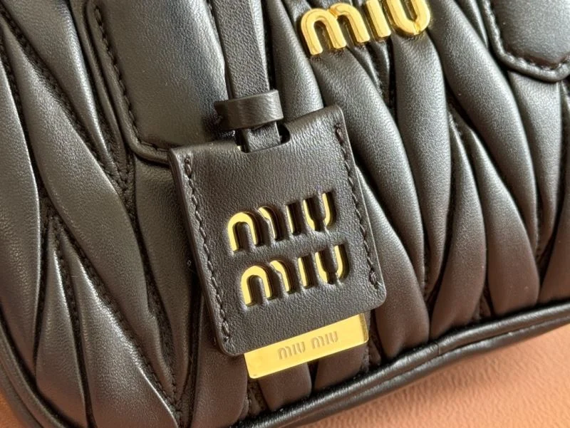 Practical Miu Miu Top Handle Bags 49014
