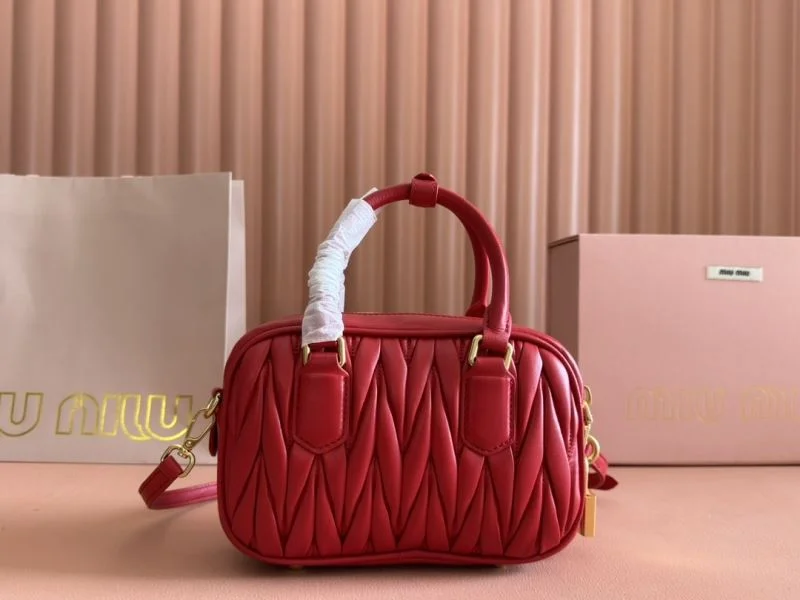 Flexible Miu Miu Top Handle Bags 49013