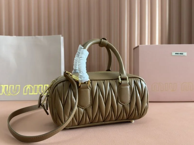 Miu Miu Top Handle Bags OnTrend 49006