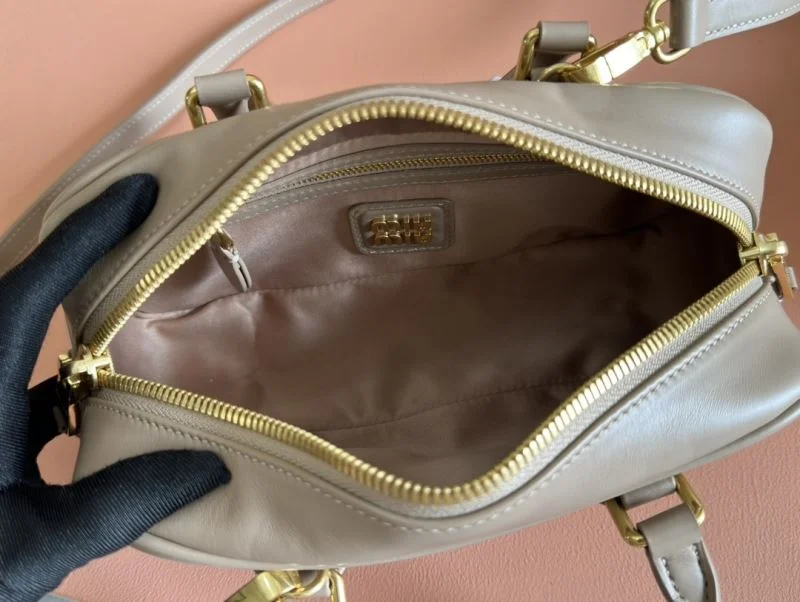 Miu Miu Top Handle Bags HighPerformance 49005