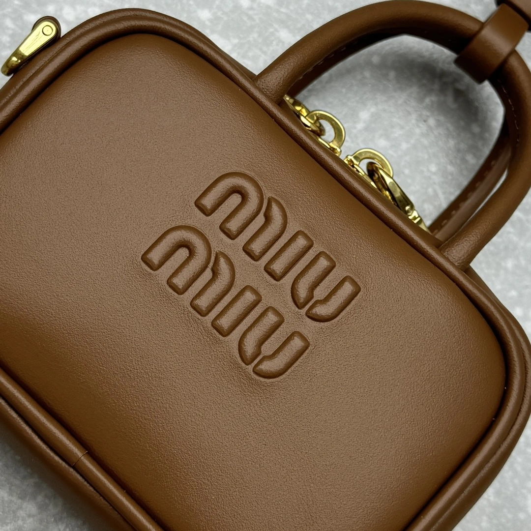 Miu Miu Top Handle Bags Durable 69512