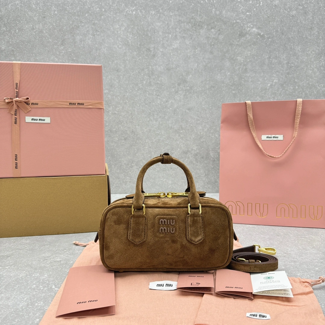 Fashionable Miu Miu Top Handle Bags 69509