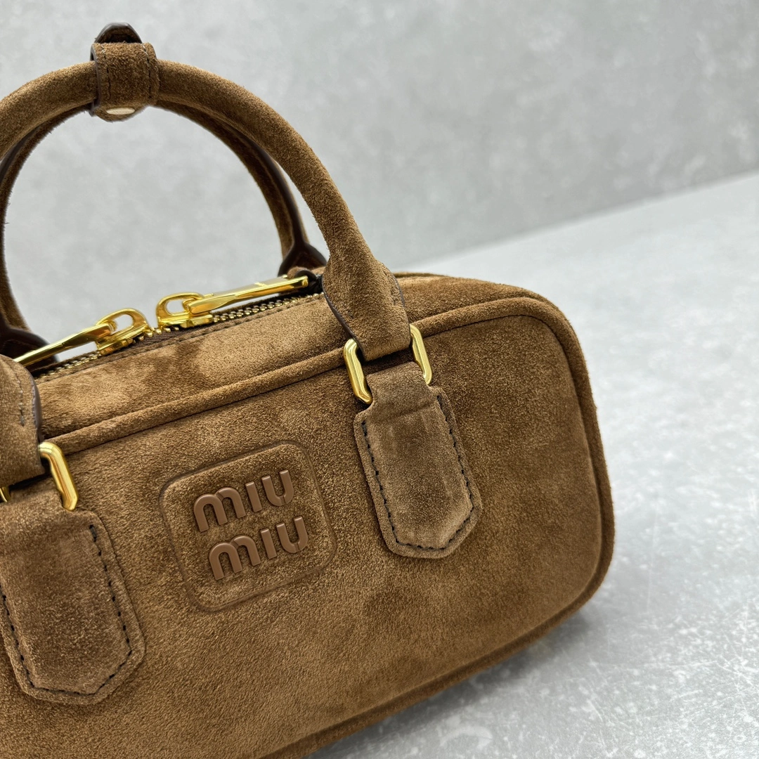 Fashionable Miu Miu Top Handle Bags 69509