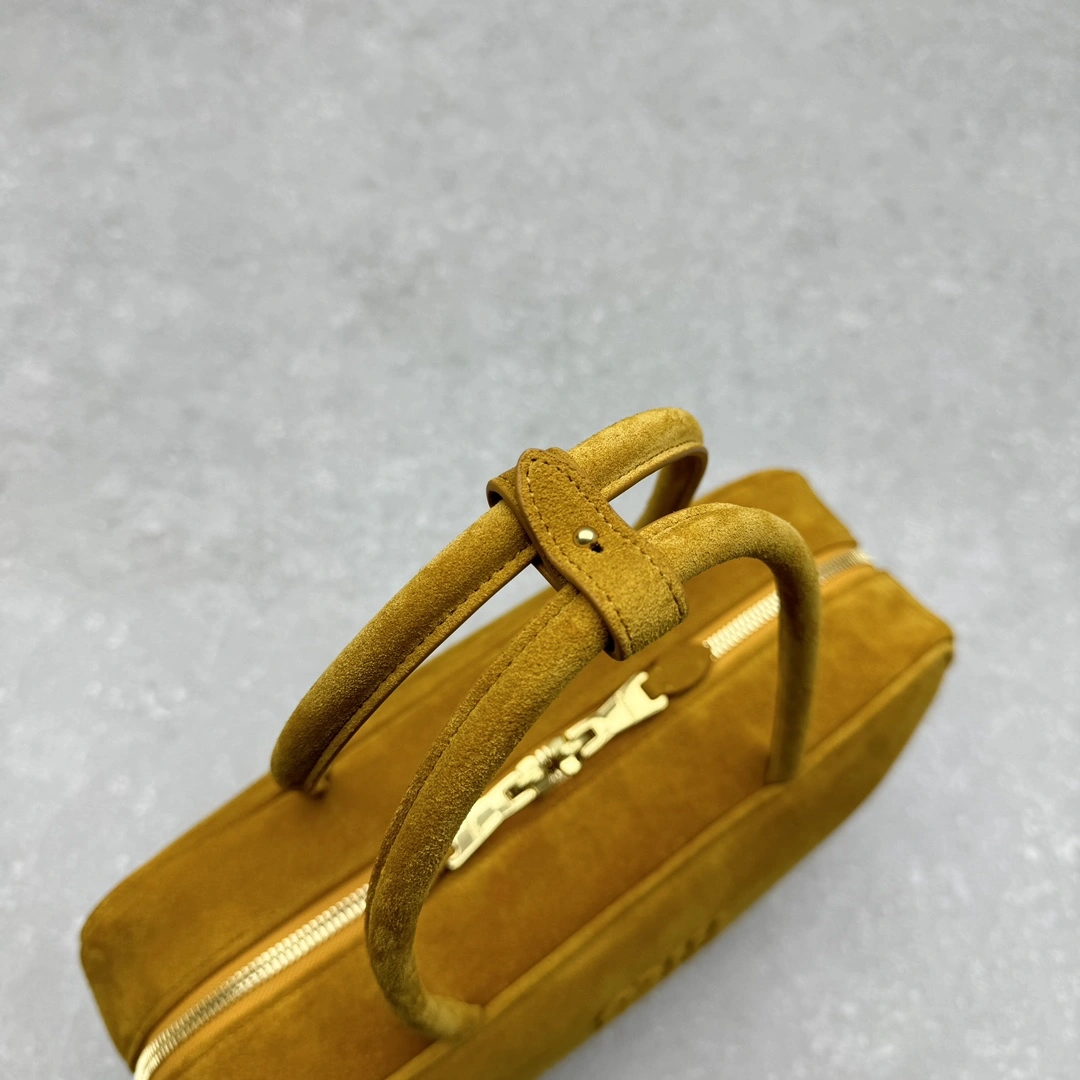Breathable Miu Miu Top Handle Bags 69507