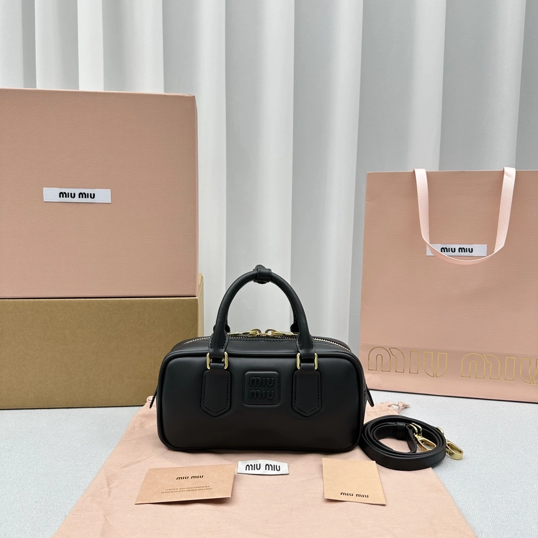 SunProtective Miu Miu Top Handle Bags 69542