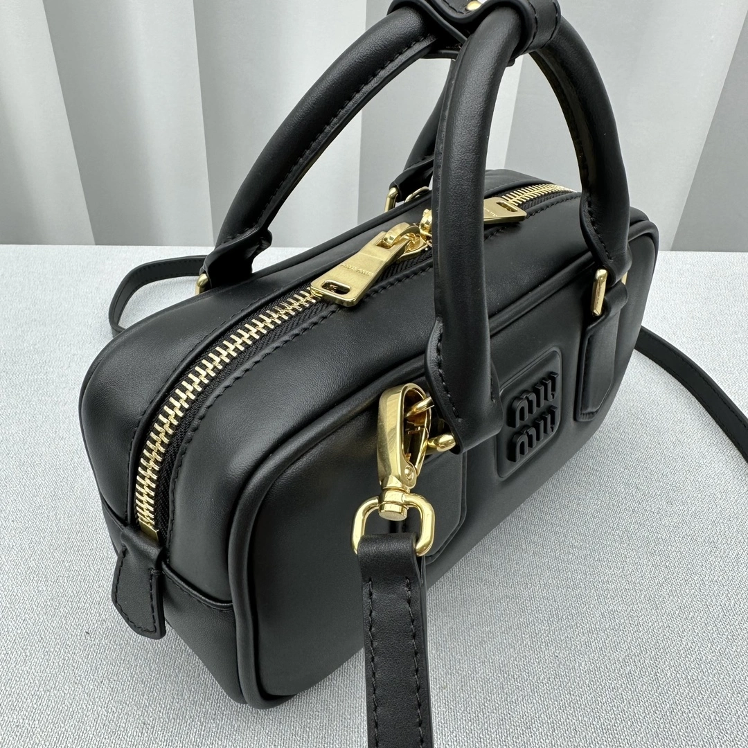 SunProtective Miu Miu Top Handle Bags 69542