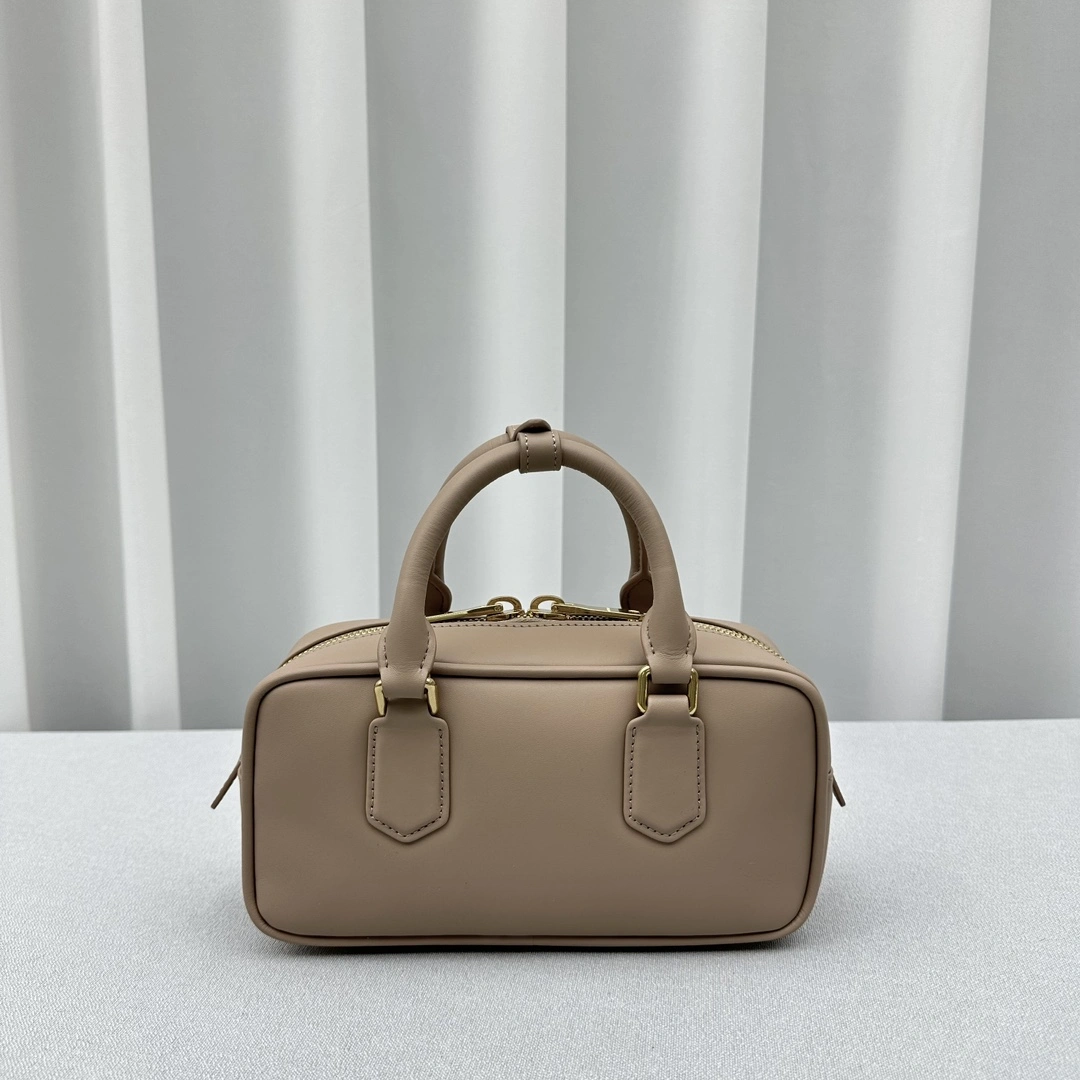 EyeCatching Miu Miu Top Handle Bags 69500