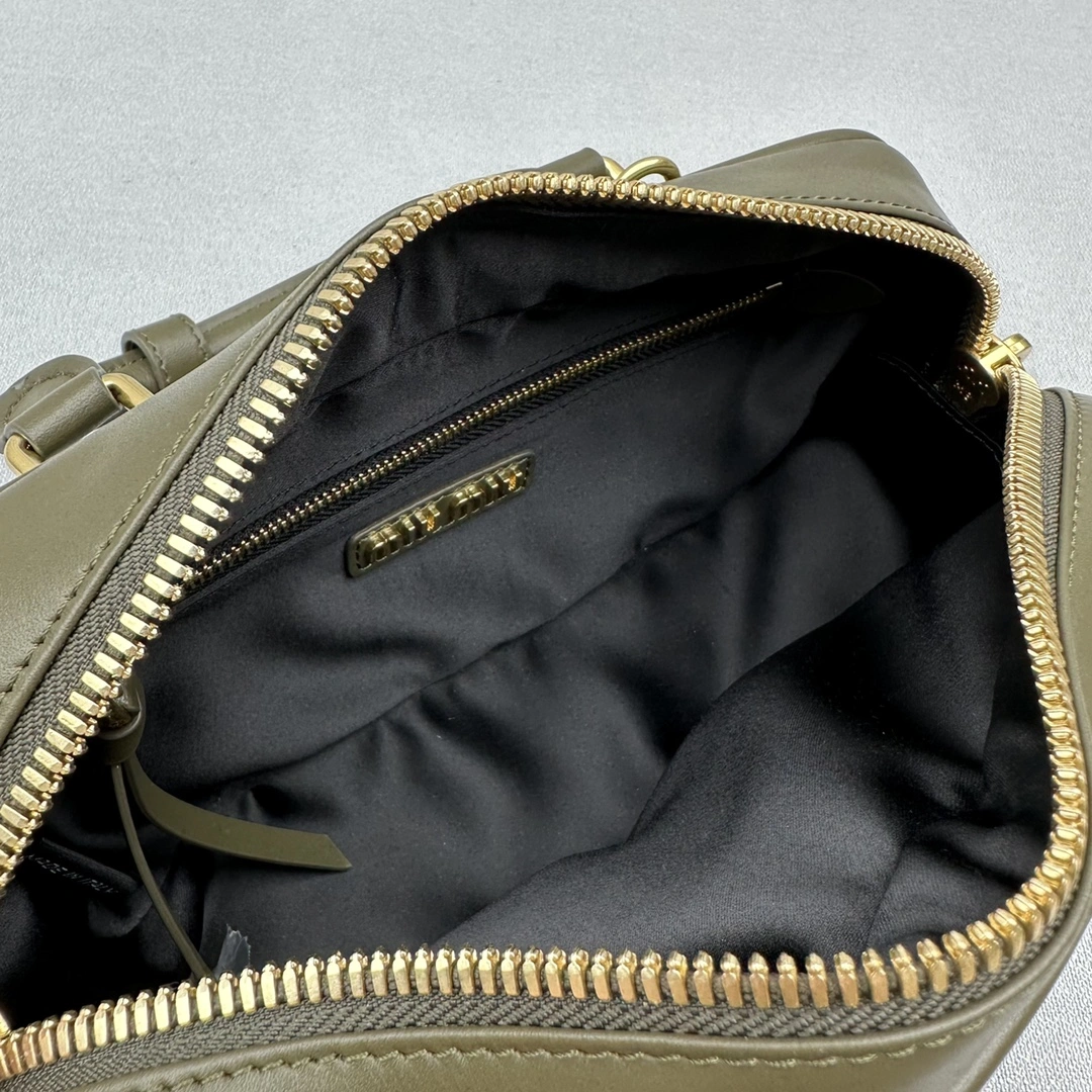 Miu Miu Top Handle Bags HighQuality 69497