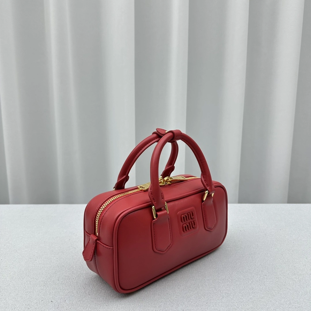 Miu Miu Top Handle Bags Cozy 69502