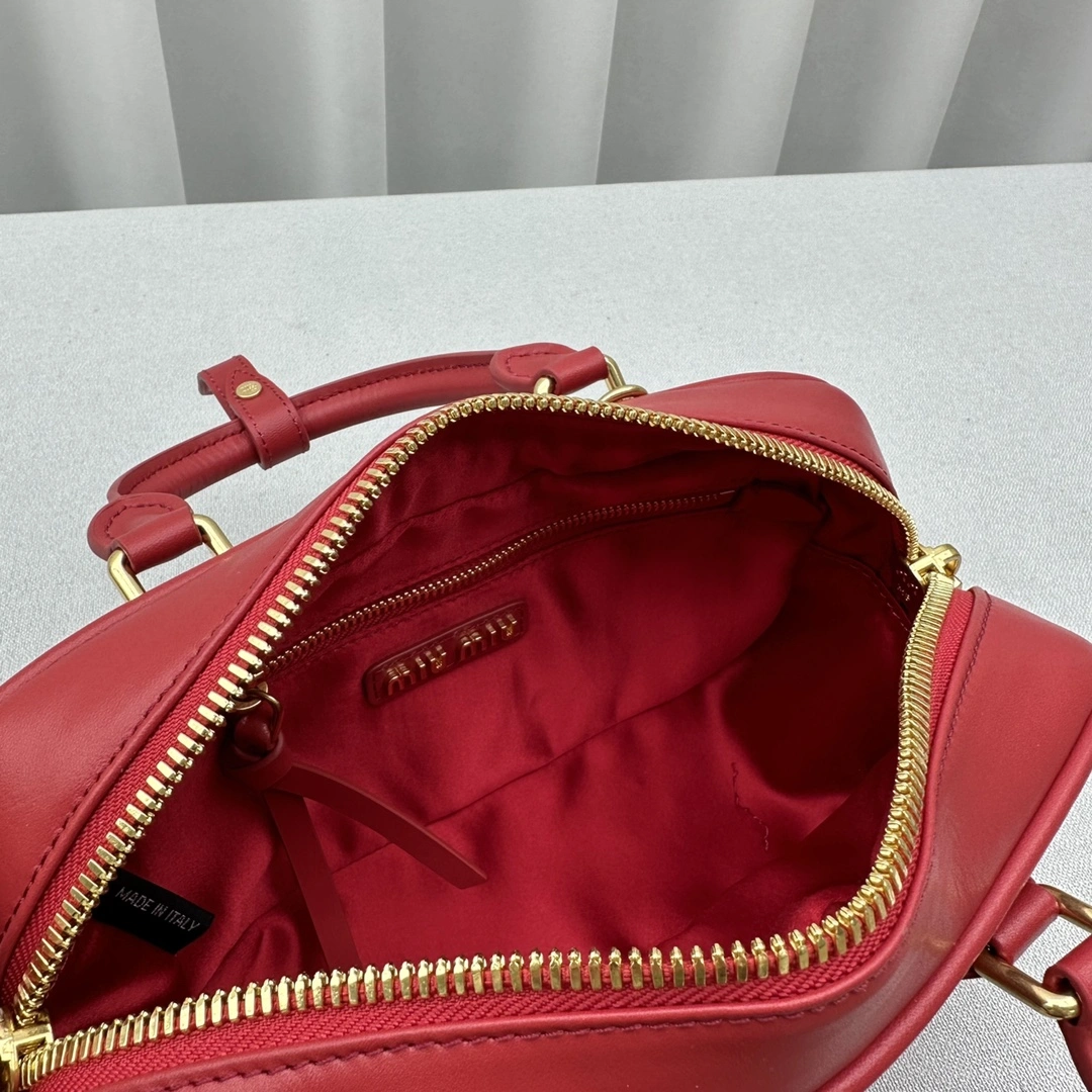 Miu Miu Top Handle Bags Cozy 69502
