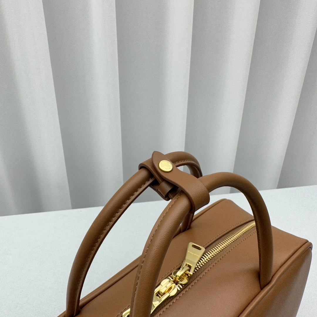 Unique Miu Miu Top Handle Bags 69494
