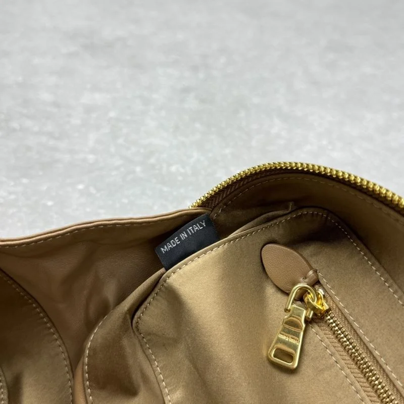 Trendsetting Miu Miu Top Handle Bags 55703