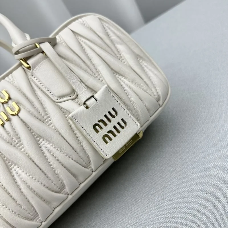 EasyCare Miu Miu Top Handle Bags 55704