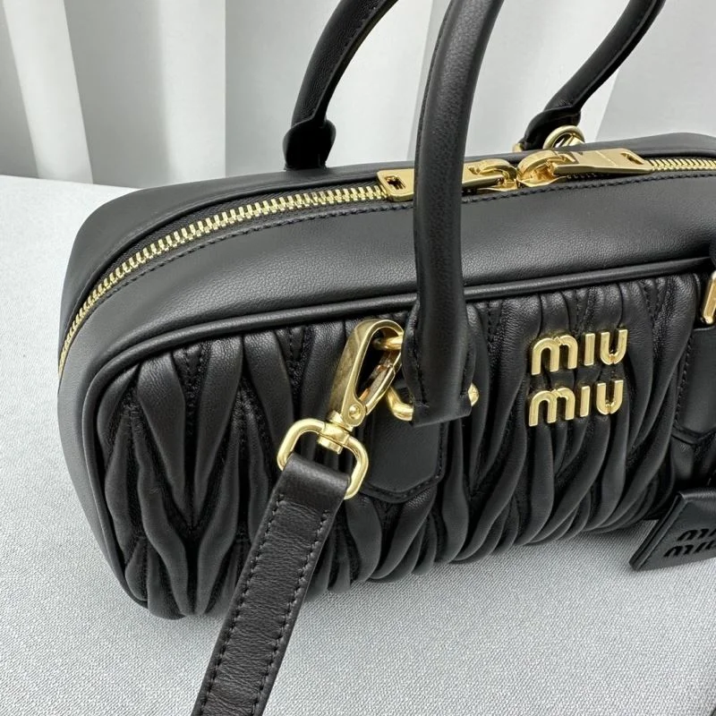 Miu Miu Top Handle Bags Reliable 55670