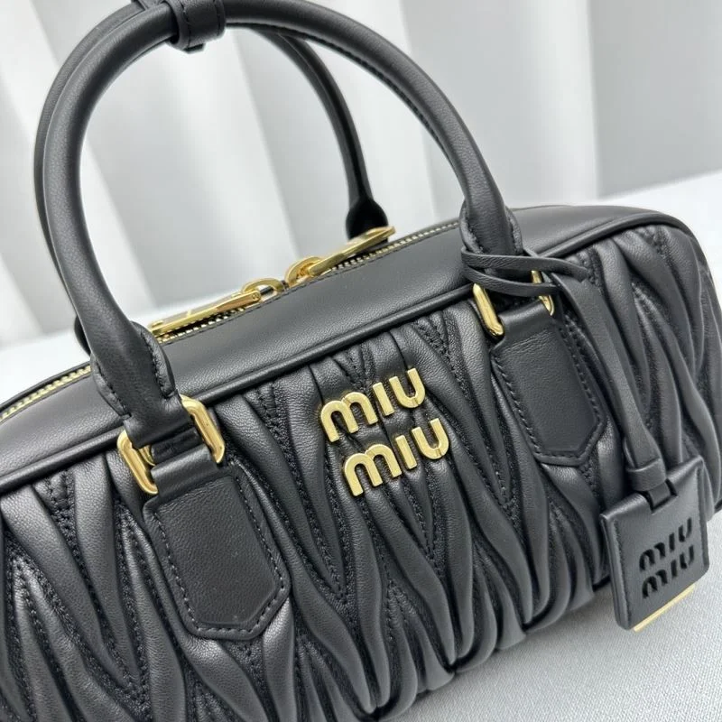 Miu Miu Top Handle Bags Reliable 55670