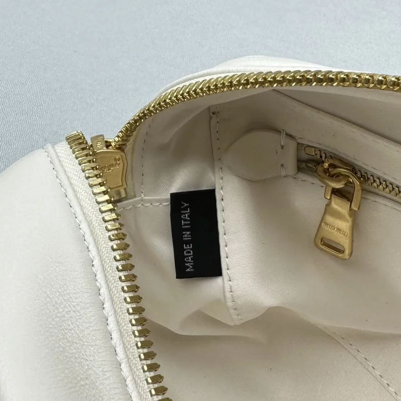 Miu Miu Top Handle Bags Classic 55669