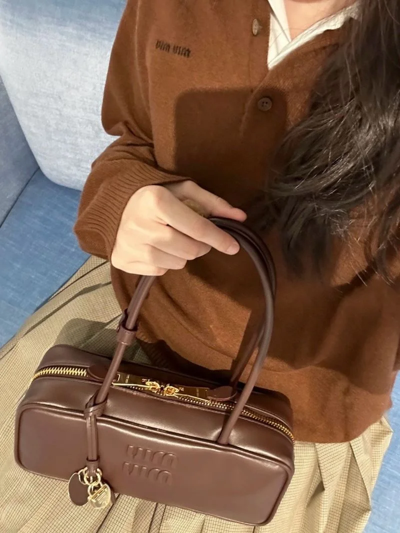 Lightweight Miu Miu Top Handle Bags 55649