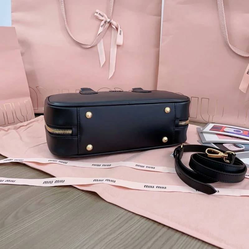 ModernLook Miu Miu Top Handle Bags 43728