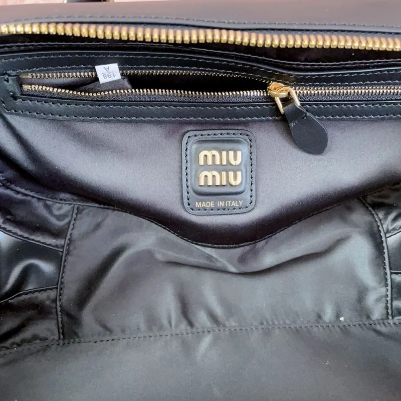 ModernLook Miu Miu Top Handle Bags 43728