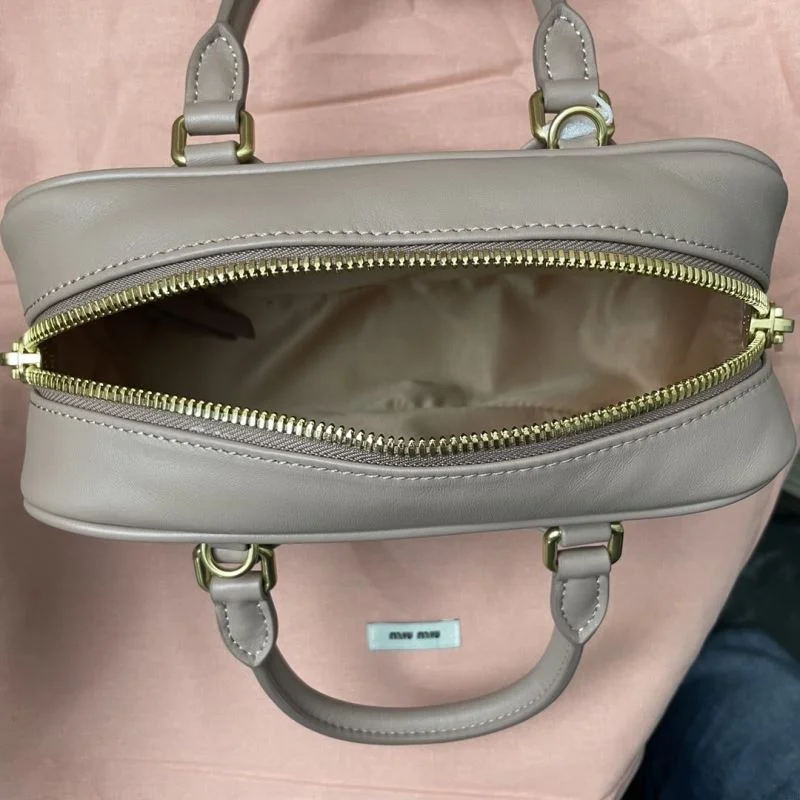 FlexibleFit Miu Miu Top Handle Bags 43717